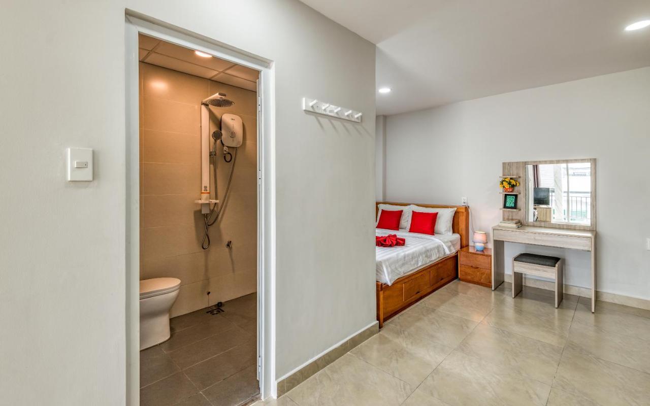 Cherry Hotel And Apartment Ho Chi Minh City Exterior photo